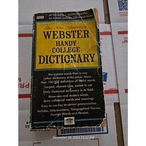 The new American Webster handy college dictionary by signet books